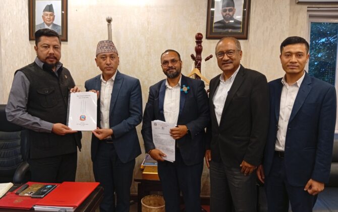ऊर्जा मन्त्रीको निर्देशन,मिटर ट्रान्सफर्मरको अभाव नहुने, प्राधिकरण परियोजनामा सूचनापाटी अनिवार्य गर्न सुझाव
