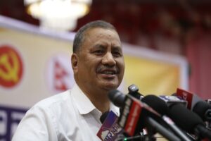 विप्लवको प्रस्ताव,‘नयाँ कम्युनिस्ट केन्द्र बनाएर आन्दोलन पुनर्गठन गरौँ’