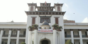 विदेशमा रहेका नेपालीलाई मताधिकार दिने प्रक्रिया अघि बढाउँदै निर्वाचन आयोग