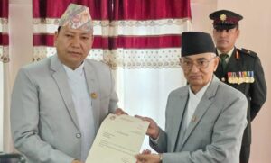बागमतीको मुख्यमन्त्रीमा किरण थापा नियुक्त