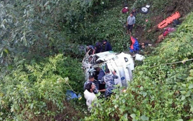 रुकुम पश्चिममा जिप दुर्घटना : चालकसहित दुई जनाको मृत्यु, नौ जना घाइते
