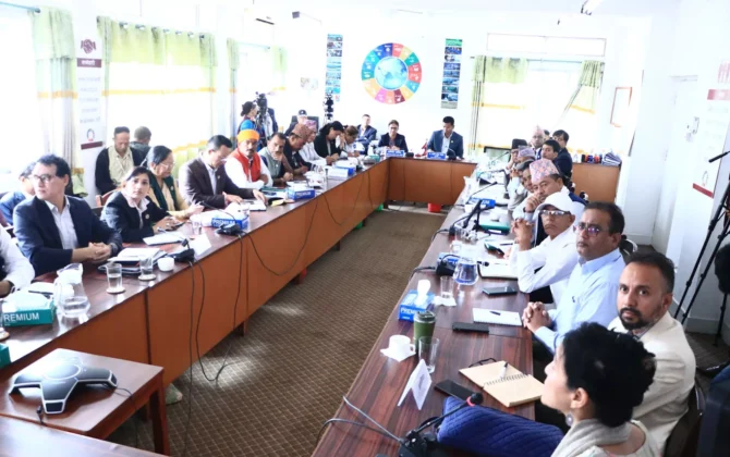 जलवायु न्यायलाई नेपालको प्रमुख अन्तर्राष्ट्रिय मुद्दा बनाउन सरकारलाई सुझाव
