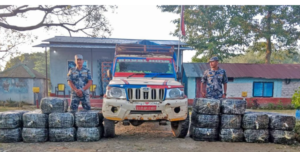मोरङमा तरकारी बोकेको गाडीबाट ५७० किलो गाँजा बरामद