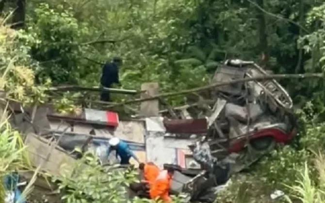 पोखरा स्कुल बस दुर्घटनाको छानबिन गर्न पाँच सदस्यीय समिति गठन
